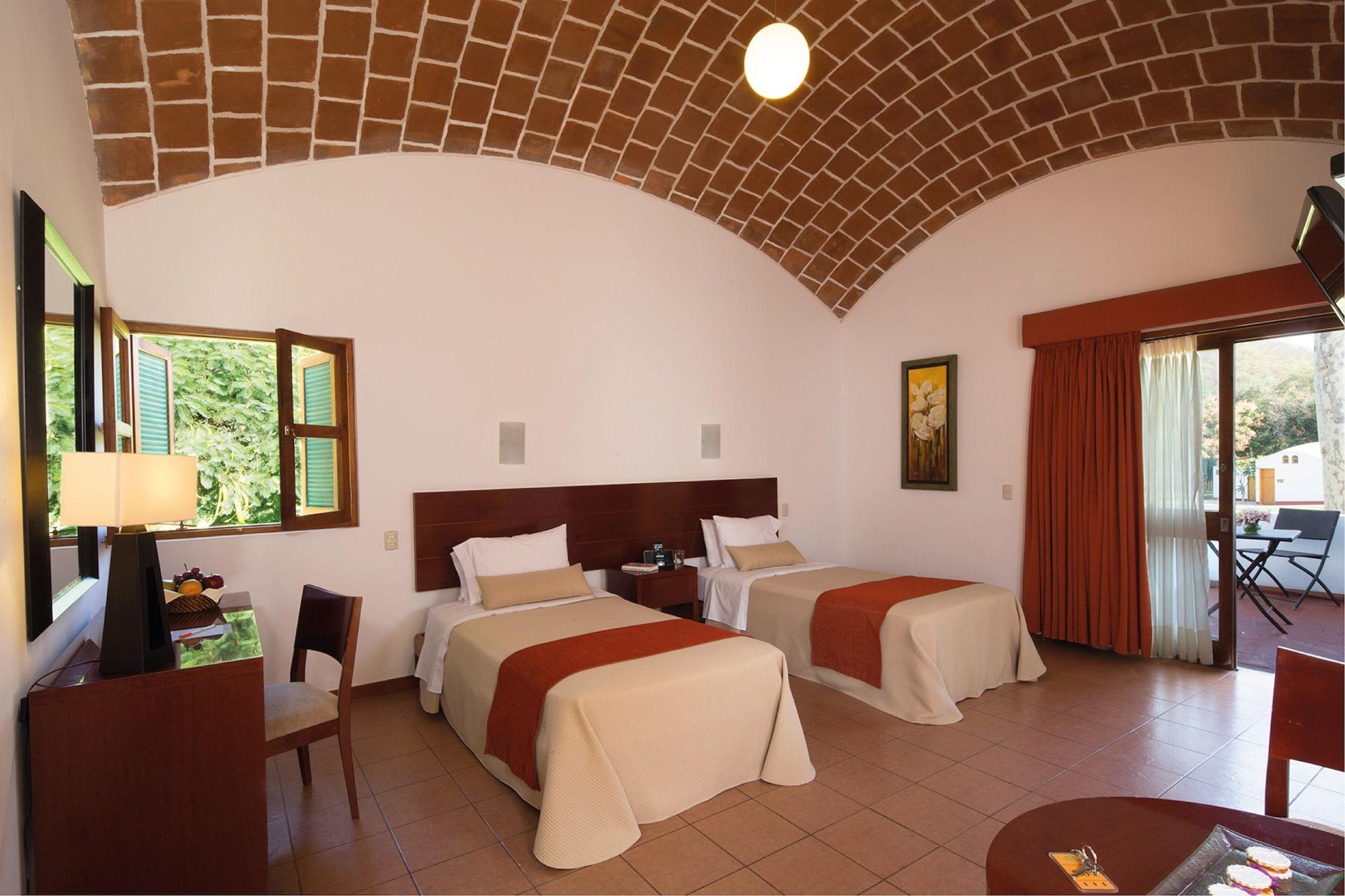 Hotel Las Dunas Ica Bagian luar foto