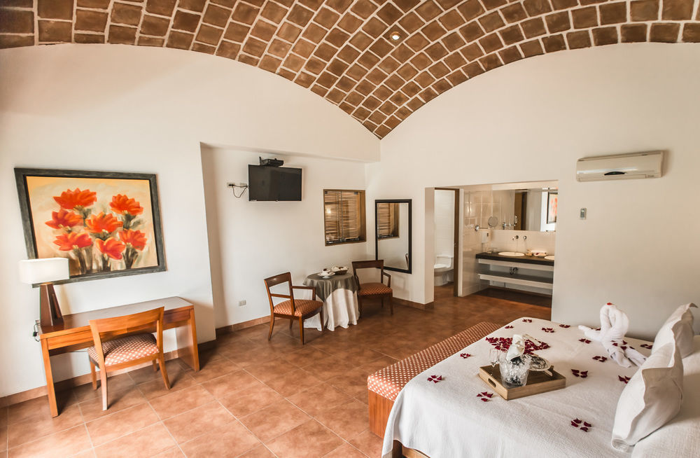 Hotel Las Dunas Ica Bagian luar foto